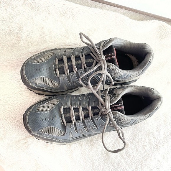 Skechers After Burn Memory fit Training Sneakers - Picture 2 of 8